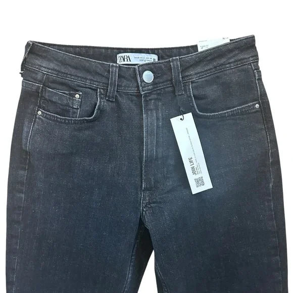 Zara Black Denim Flare Split Hem
High Rise Jeans Size 6 Raw Fringed Split Hem - Picture 4 of 12